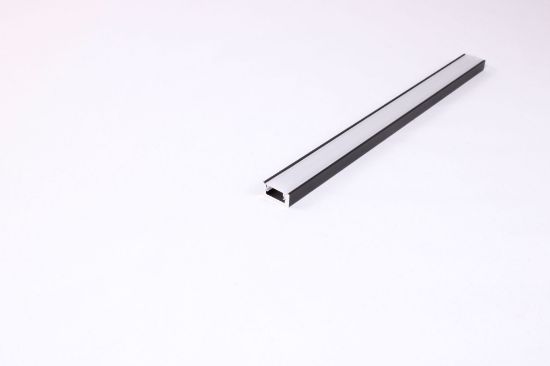 Obrázek LED profil standardní černý s difuzorem mléčný 1m